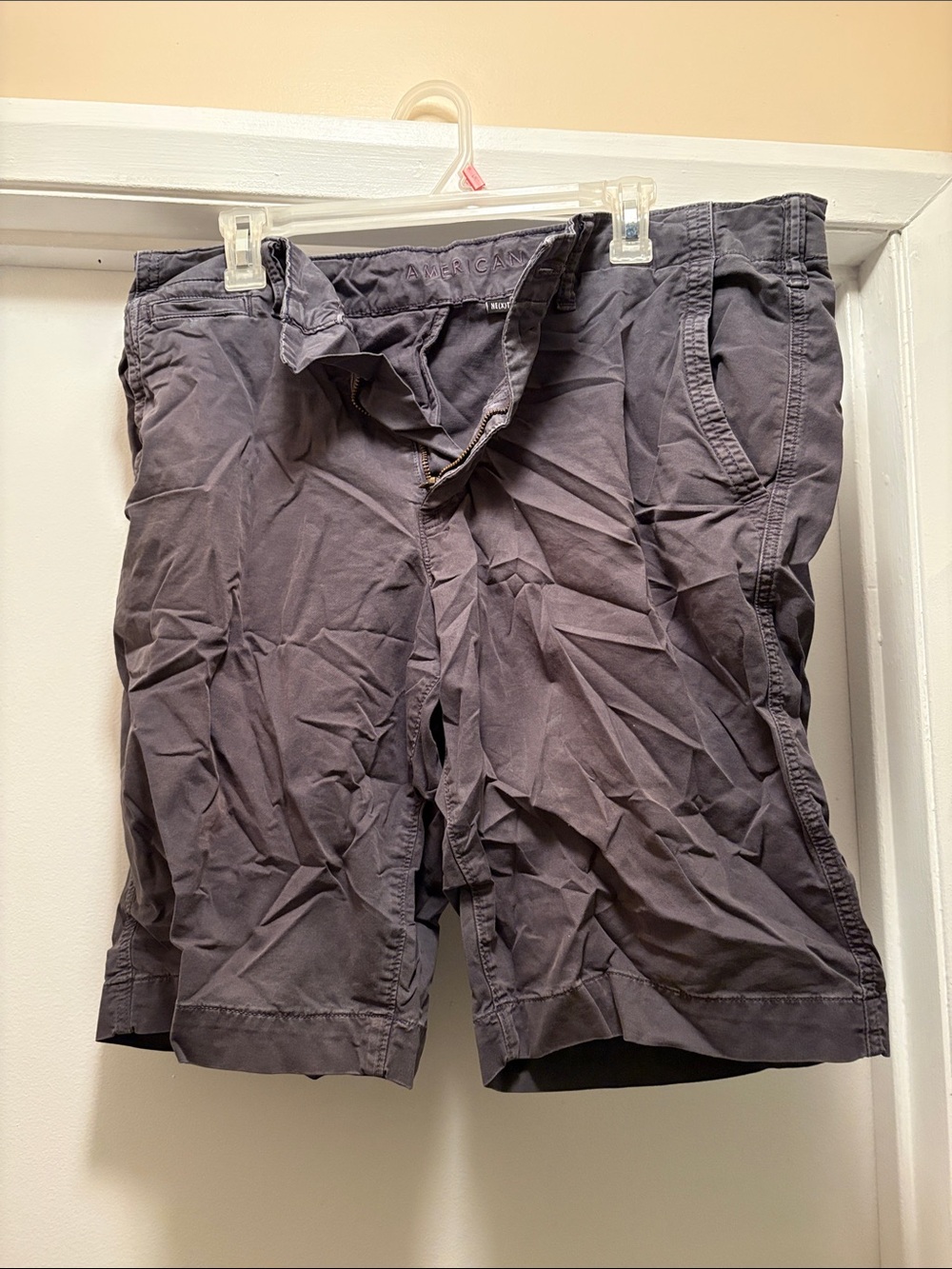 American Eagle Outfitters Men's Longer Length Charcoal Gray Shorts